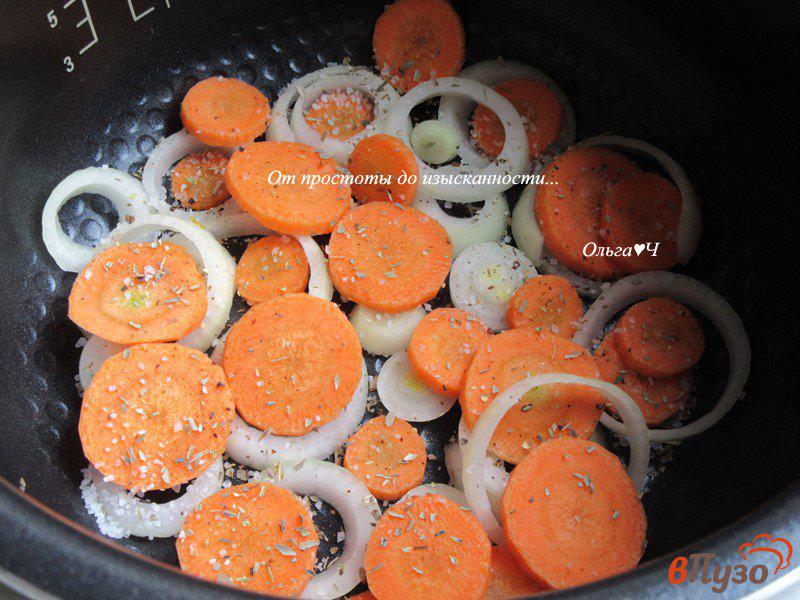 Фото приготовление рецепта: Сазан с овощами в мультиварке шаг №1
