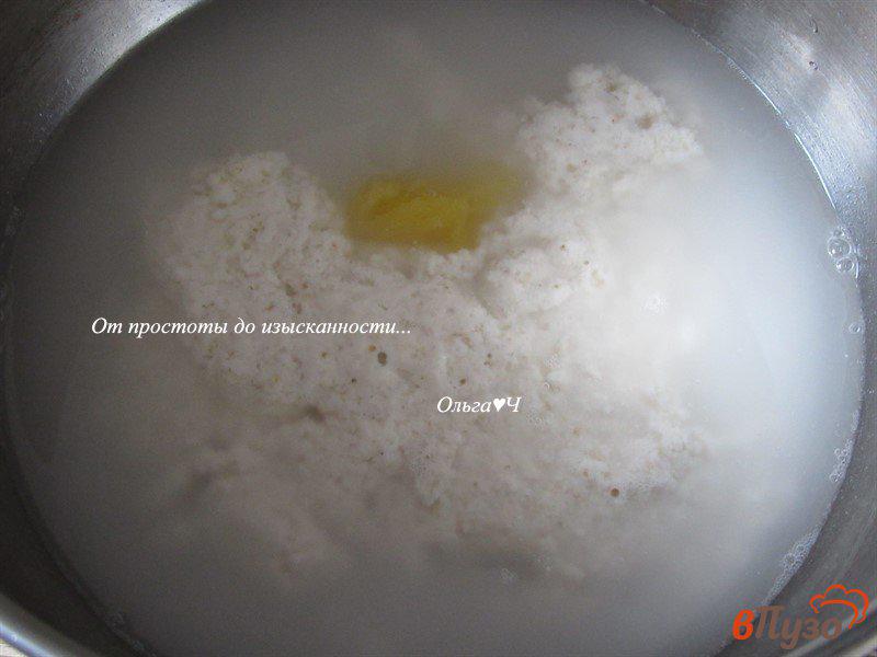 Фото приготовление рецепта: Цельнозерновой хлеб с гороховой мукой и солодом шаг №1