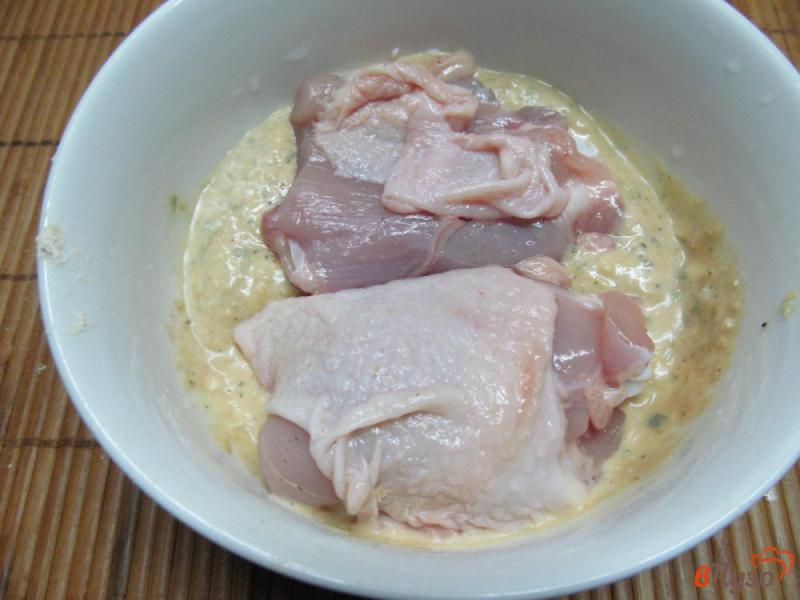 Фото приготовление рецепта: Маринованные куриные бедра с картофелем шаг №1