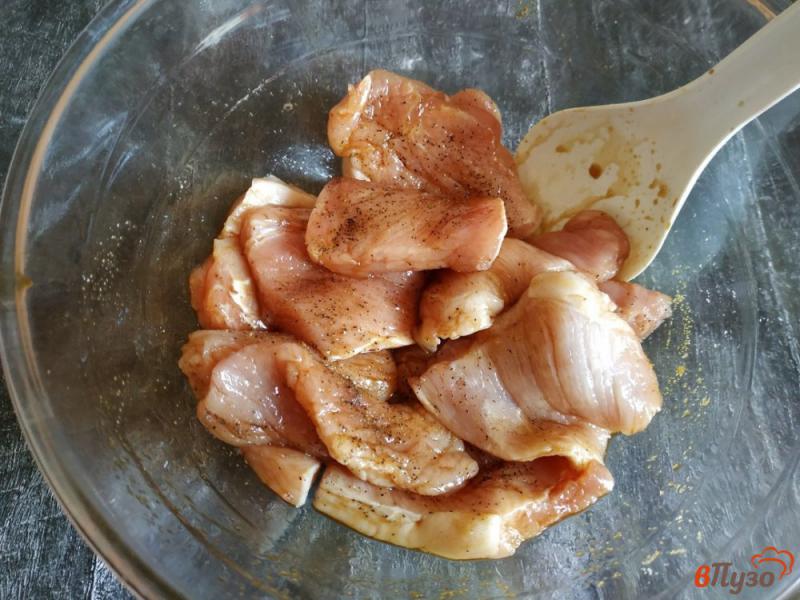 Фото приготовление рецепта: Свиные отбивные по-китайски шаг №4