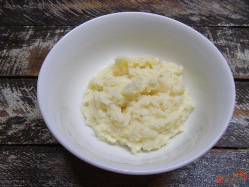Фото приготовление рецепта: Яйцо пашот с картофелем в банке шаг №3