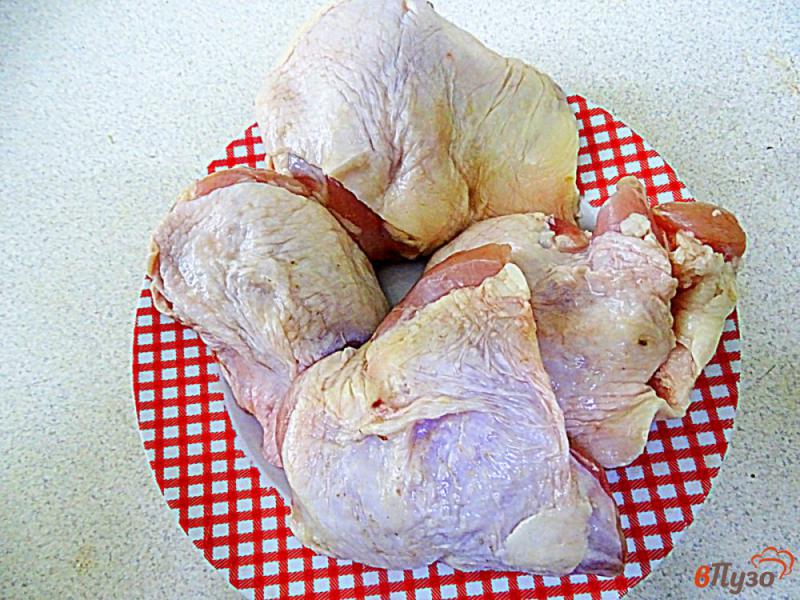 Фото приготовление рецепта: Филе куриных бёдрышек в сливочном соусе шаг №1