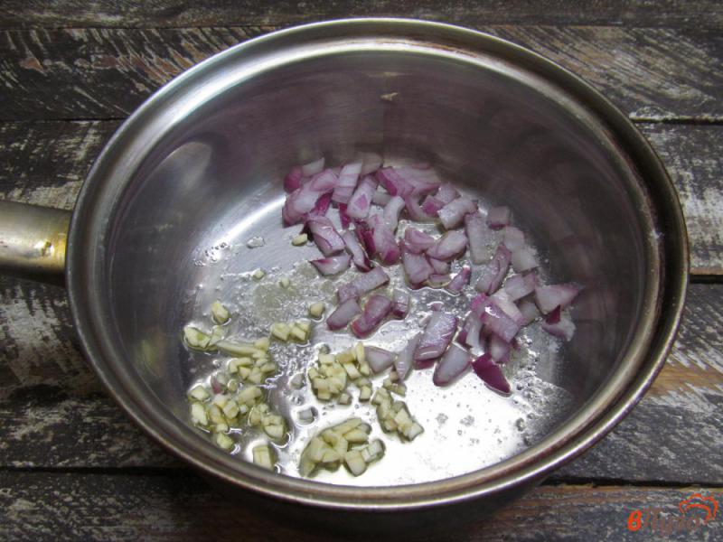 Фото приготовление рецепта: Овощное рагу с кус-кусом и холодным соусом шаг №3