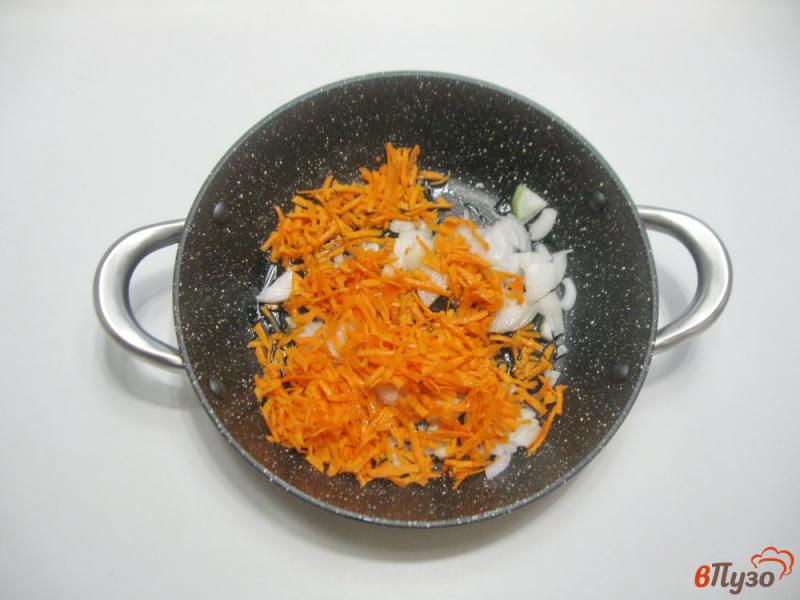 Фото приготовление рецепта: Овощное рагу с сосисками и ветчиной шаг №1
