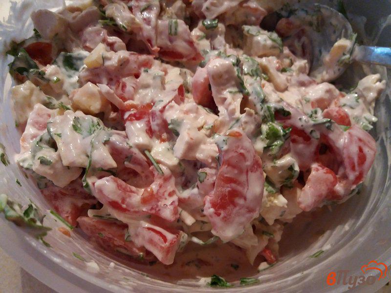 Фото приготовление рецепта: Салат из куриного филе с кинзой шаг №4