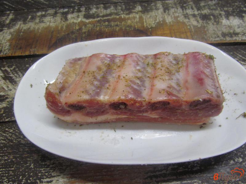 Фото приготовление рецепта: Свиное ребро с овощами шаг №1