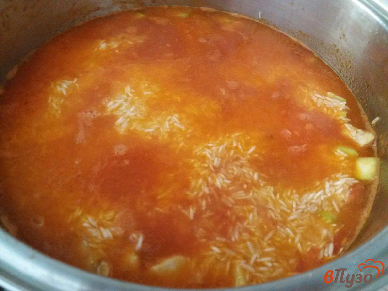 Фото приготовление рецепта: Рис с овощами и куриным филе шаг №11