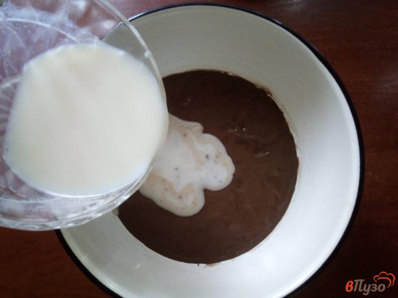 Фото приготовление рецепта: Холодный шоколадный торт без выпечки шаг №7