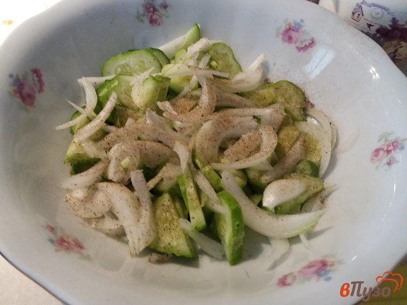 Фото приготовление рецепта: Простой овощной салат шаг №4