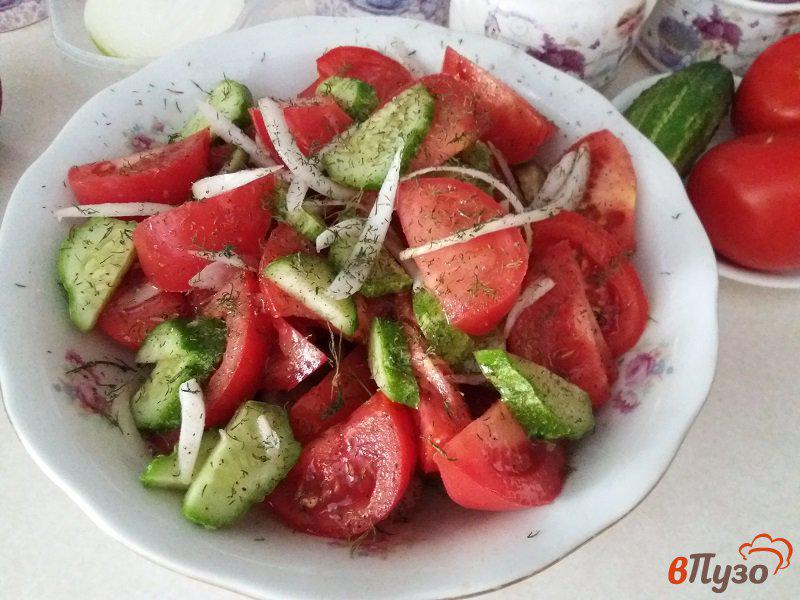 Фото приготовление рецепта: Простой овощной салат шаг №9