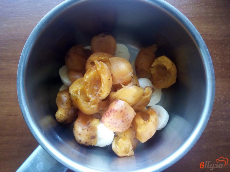 Фото приготовление рецепта: Сорбет из банана и абрикосов шаг №2
