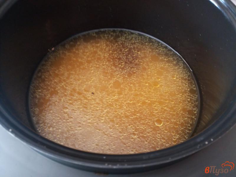 Фото приготовление рецепта: Пикантный рис в мультиварке на гарнир шаг №3