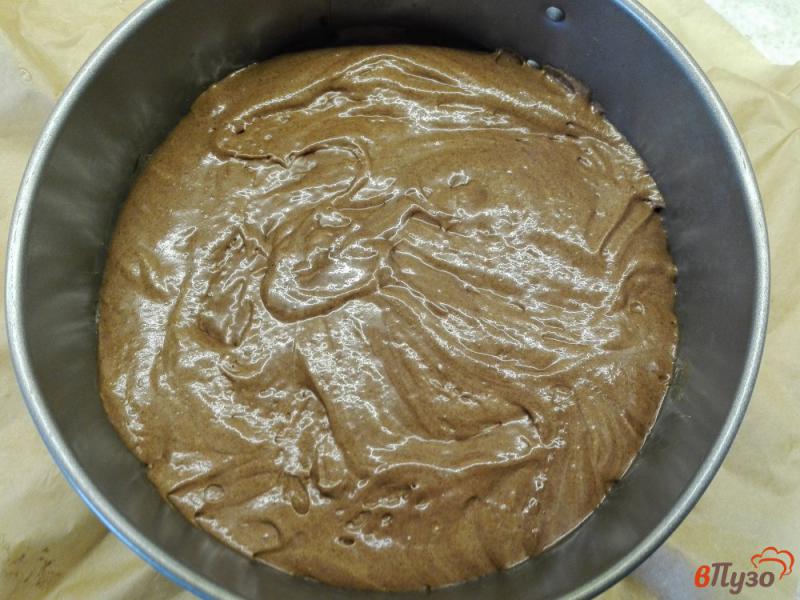 Фото приготовление рецепта: Королевская шоколадно-творожная ватрушка шаг №7