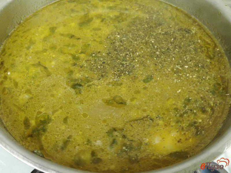 Фото приготовление рецепта: Суп с морским окунем шаг №11