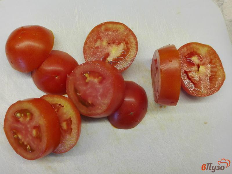 Фото приготовление рецепта: Жареные помидоры со сливочным соусом шаг №1
