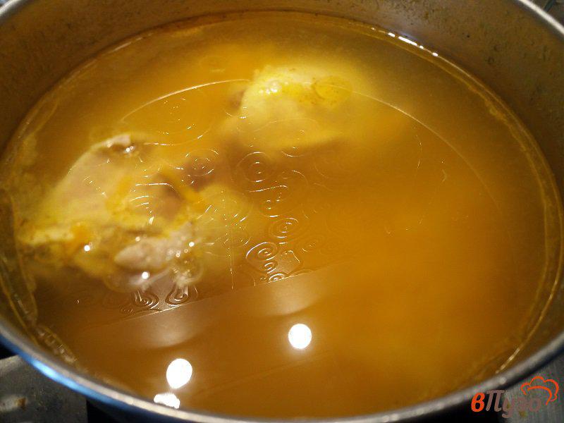 Фото приготовление рецепта: Картофельный суп с курицей шаг №8