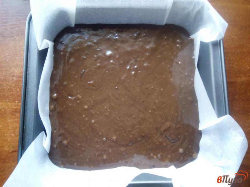 Фото приготовление рецепта: Шоколадный пирог шаг №4