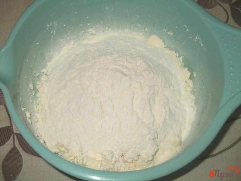 Фото приготовление рецепта: Печенье сахарное с творогом шаг №2