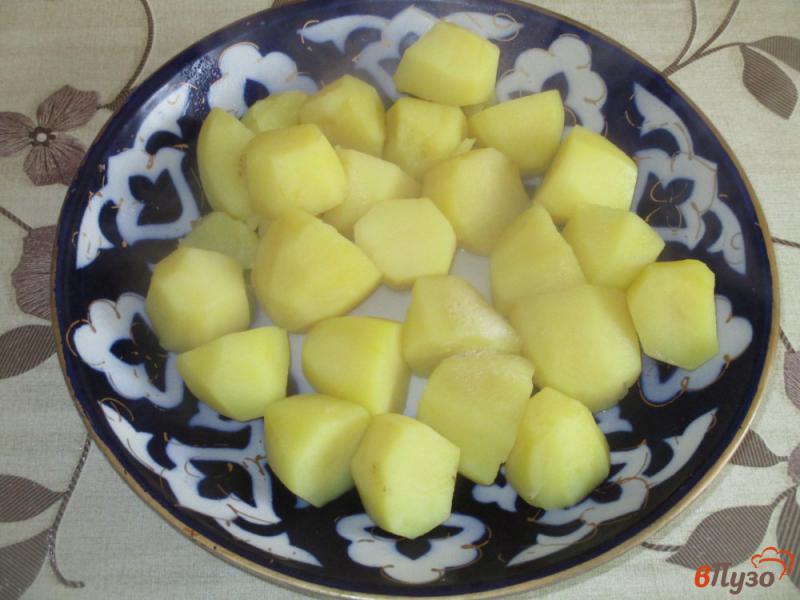 Фото приготовление рецепта: Картофель на гарнир шаг №2