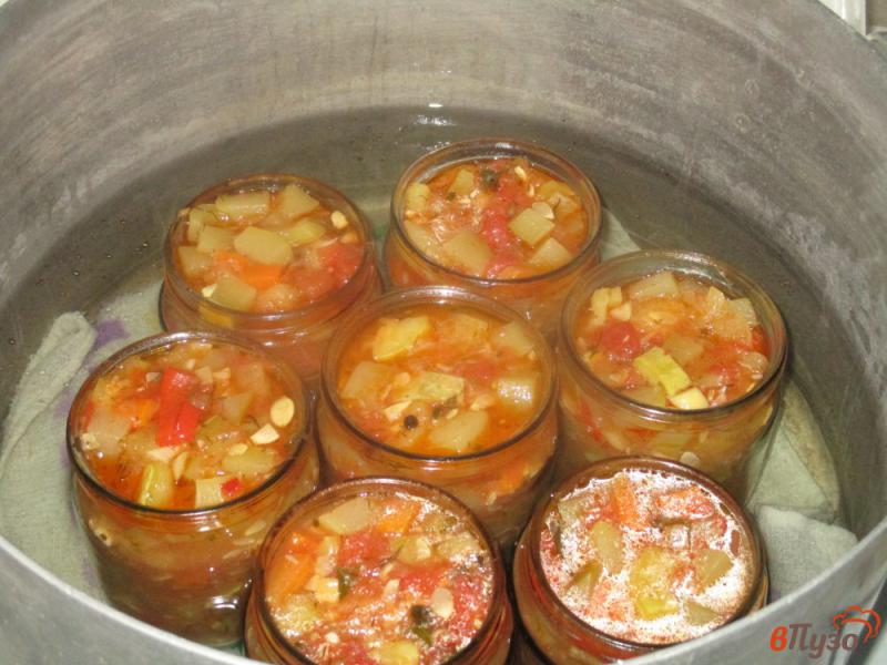 Фото приготовление рецепта: Рагу из кабачков на зиму шаг №9