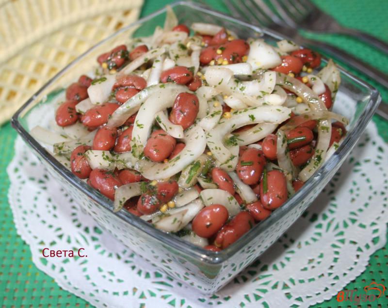 Фото приготовление рецепта: Салат из фасоли с луком шаг №5
