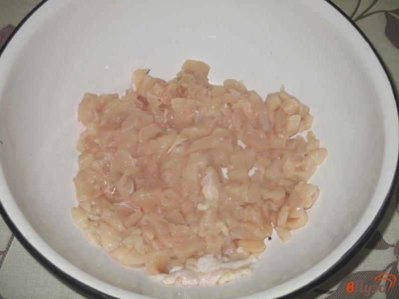 Фото приготовление рецепта: Котлеты рубленные из куриной грудки с сыром шаг №1