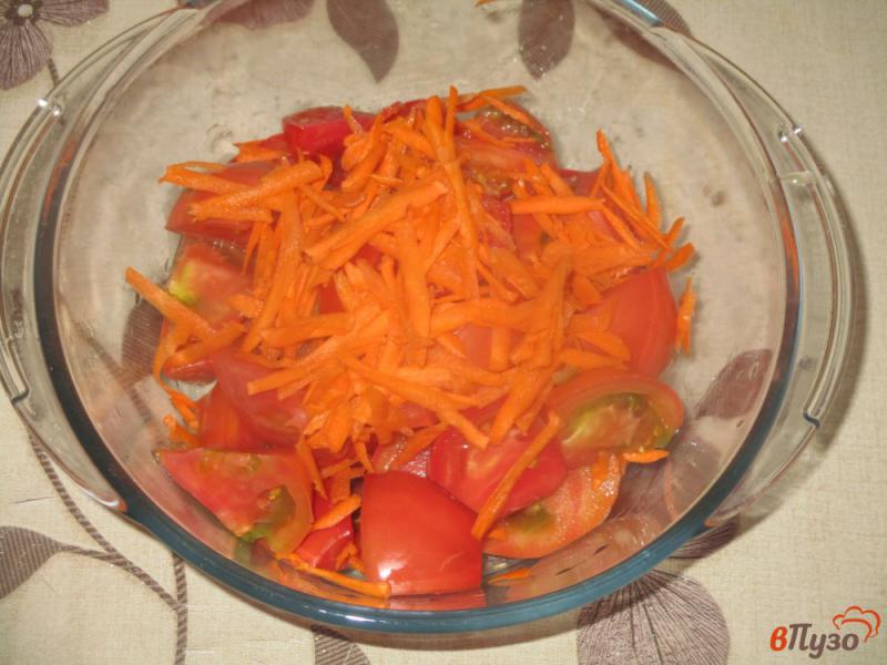 Фото приготовление рецепта: Овощной салат с помидорами, соленым огурцом и зеленым горошком шаг №1
