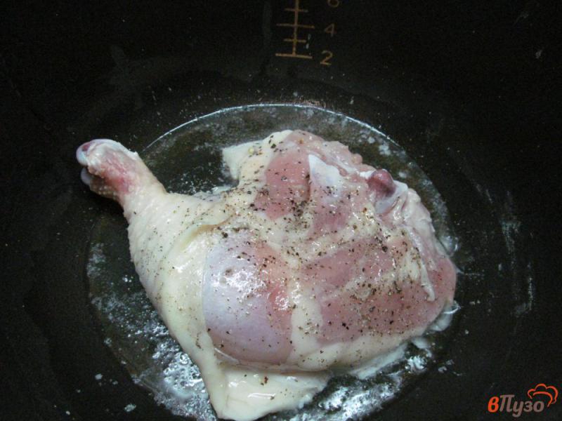 Фото приготовление рецепта: Куриный окорочок со стручковой фасолью шаг №1