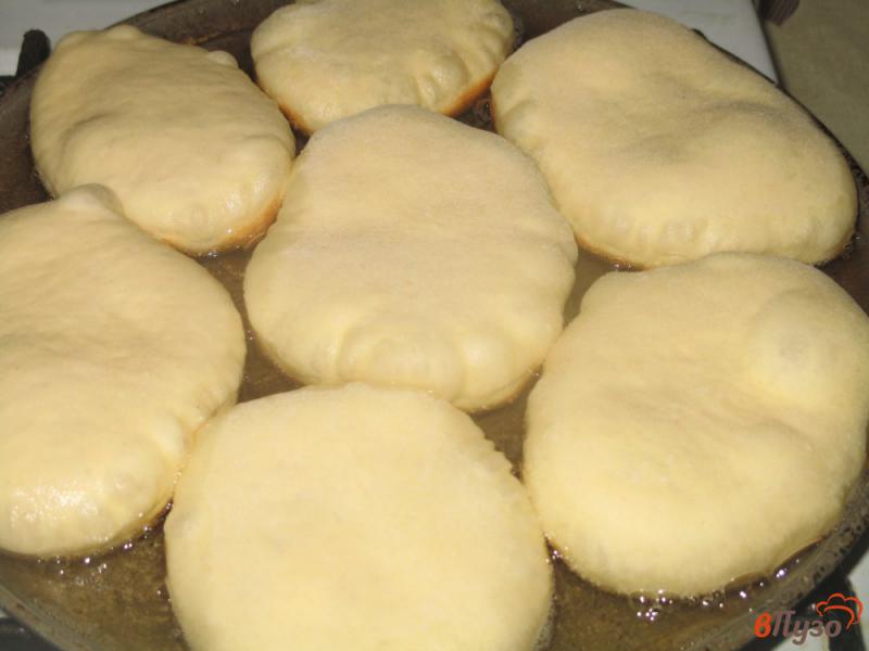 Фото приготовление рецепта: Пирожки с мясом шаг №10