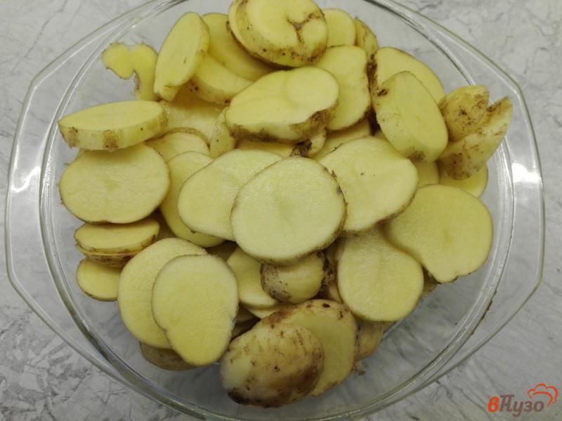 Фото приготовление рецепта: Запеченный молодой картофель с моцареллой шаг №1