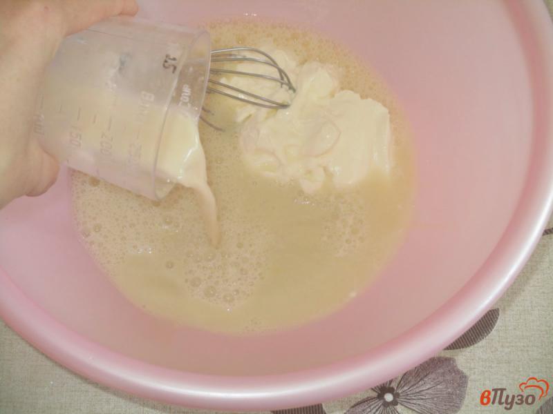 Фото приготовление рецепта: Пирожки на дрожжевом тесте с картошкой шаг №4