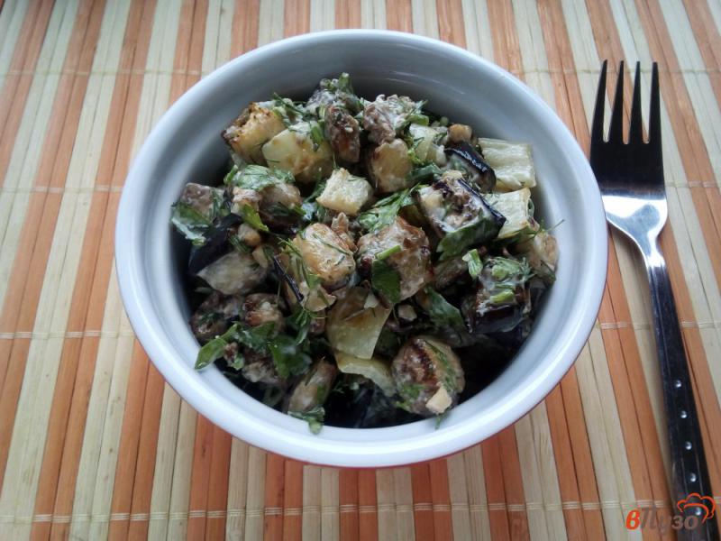 Фото приготовление рецепта: Салат из баклажанов с орехами шаг №6