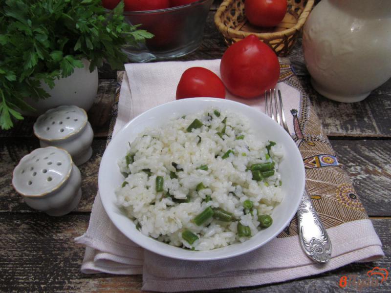 Фото приготовление рецепта: Рис со спаржевой фасолью и мятой шаг №7