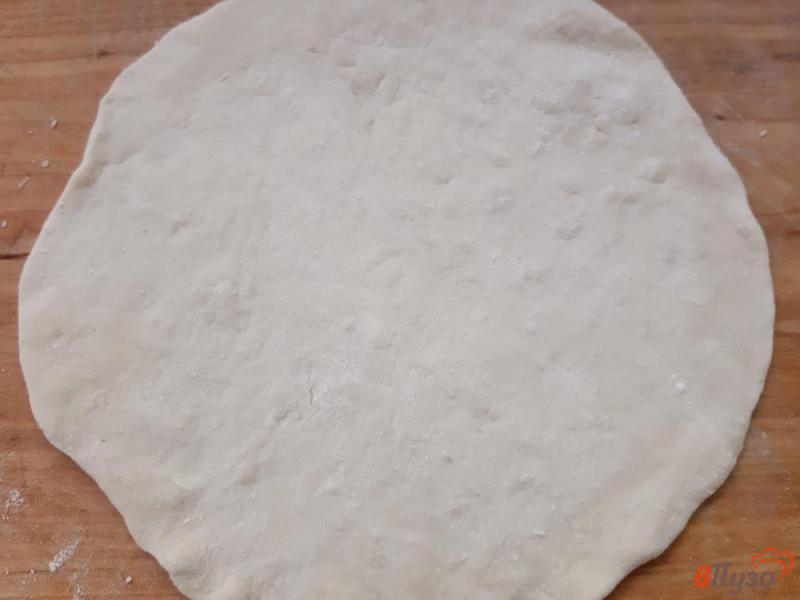 Фото приготовление рецепта: Пицца с мидиями и брокколи в мультиварке шаг №4
