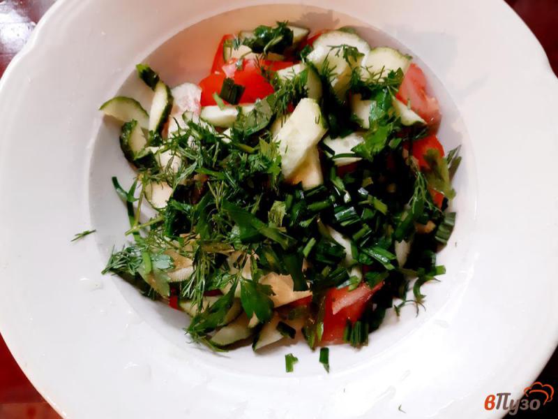 Фото приготовление рецепта: Салат овощной с руколой и сметанной заправкой шаг №3