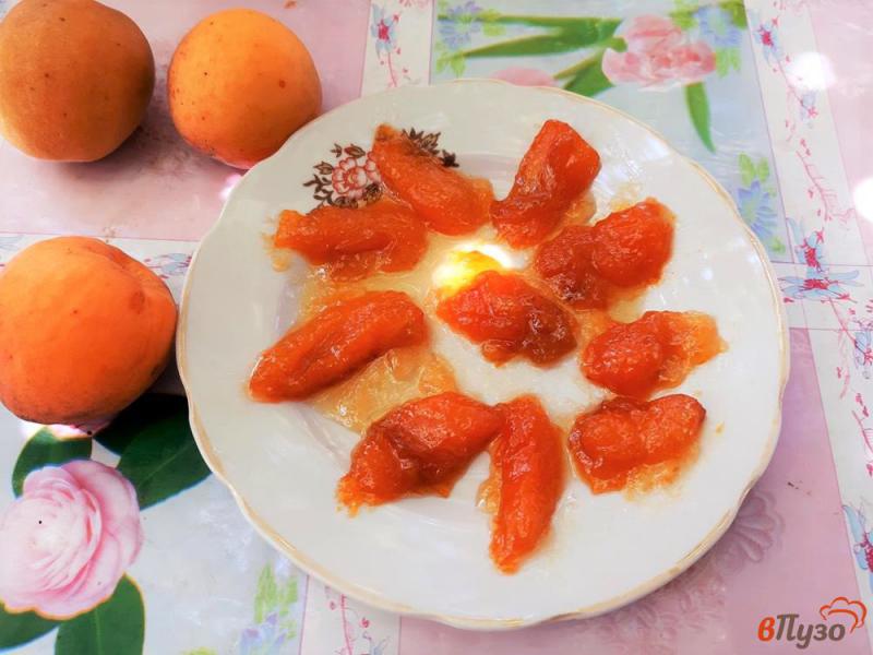 Фото приготовление рецепта: Карамелизированные абрикосы шаг №5