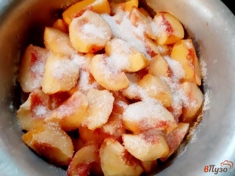 Фото приготовление рецепта: Варенье из персиков шаг №4