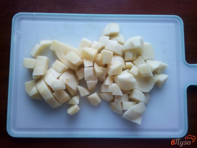 Фото приготовление рецепта: Картофель со свининой в духовке шаг №2