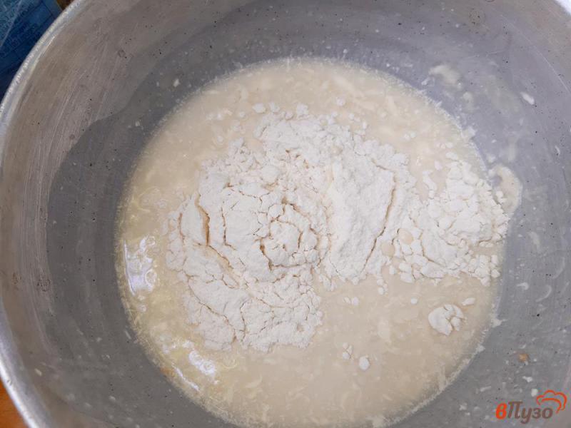 Фото приготовление рецепта: Пирожки с капустой печеные в мультиварке шаг №3