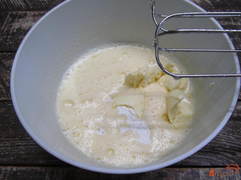 Фото приготовление рецепта: Яблочный пирог под соленой карамелью шаг №2