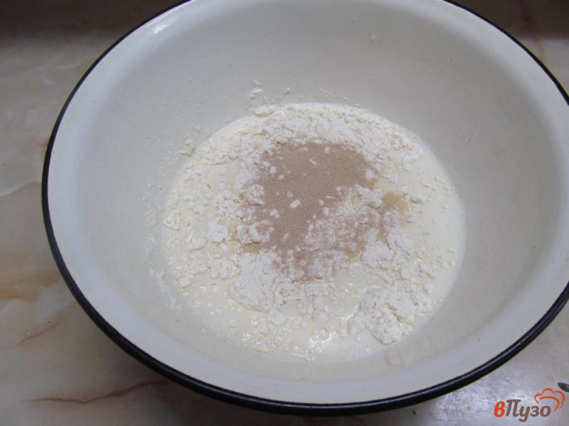 Фото приготовление рецепта: Пшеничный хлеб с льняной мукой на молоке шаг №1