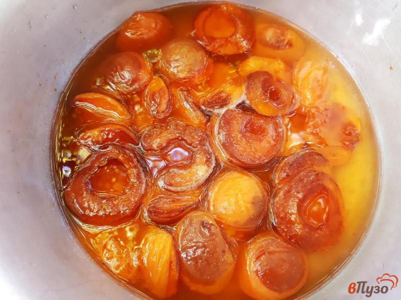 Фото приготовление рецепта: Варенье из абрикос с сиропом шаг №7