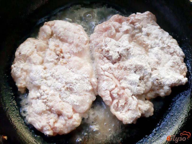 Фото приготовление рецепта: Отбивные из свинины в маринаде с дижонской горчицей шаг №6