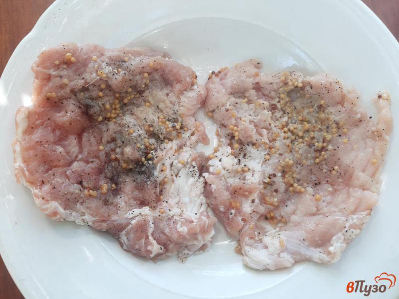 Фото приготовление рецепта: Отбивные из свинины в маринаде с дижонской горчицей шаг №4