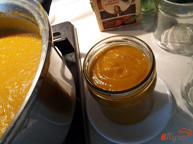 Фото приготовление рецепта: Кабачковая икра с томатами шаг №11