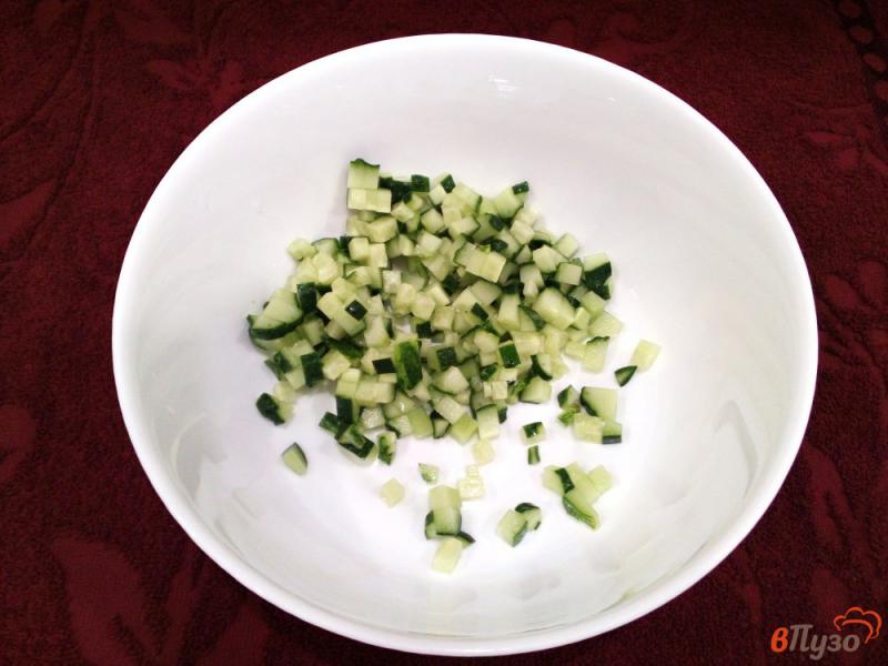 Фото приготовление рецепта: Салат с ветчиной и фасолью шаг №1