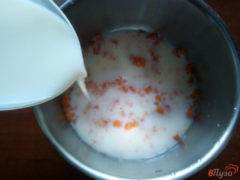 Фото приготовление рецепта: Каша рисовая с тыквой шаг №3