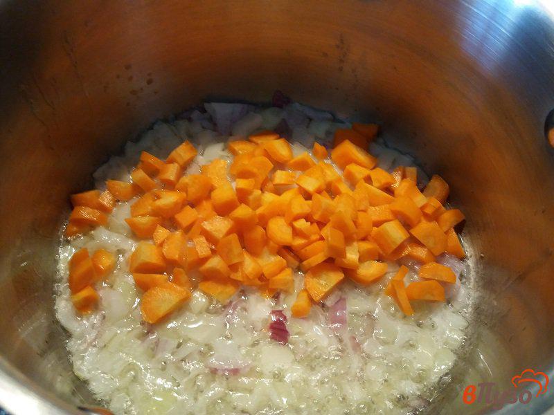 Фото приготовление рецепта: Крем-суп из тыквы шаг №3