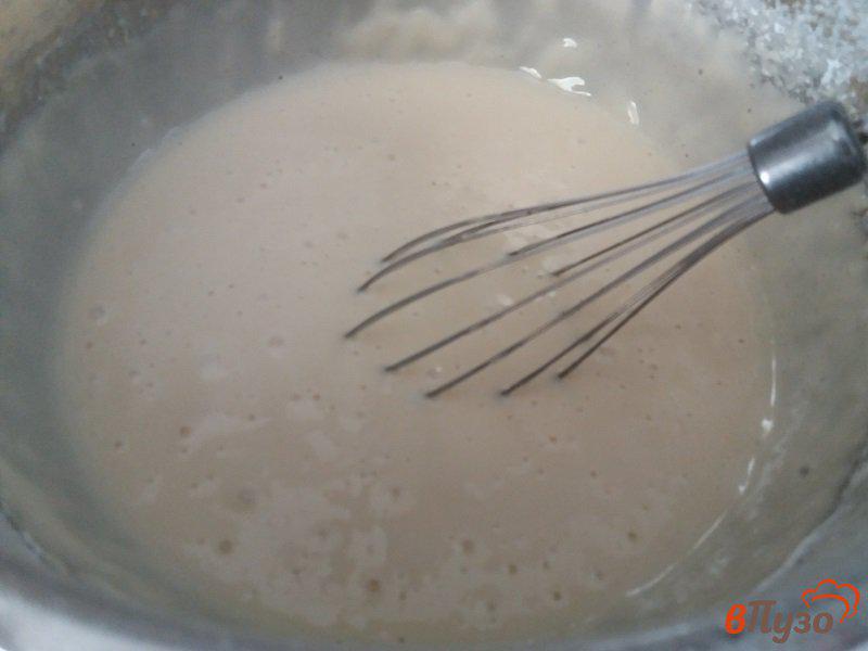 Фото приготовление рецепта: Пирог со сливами шаг №5