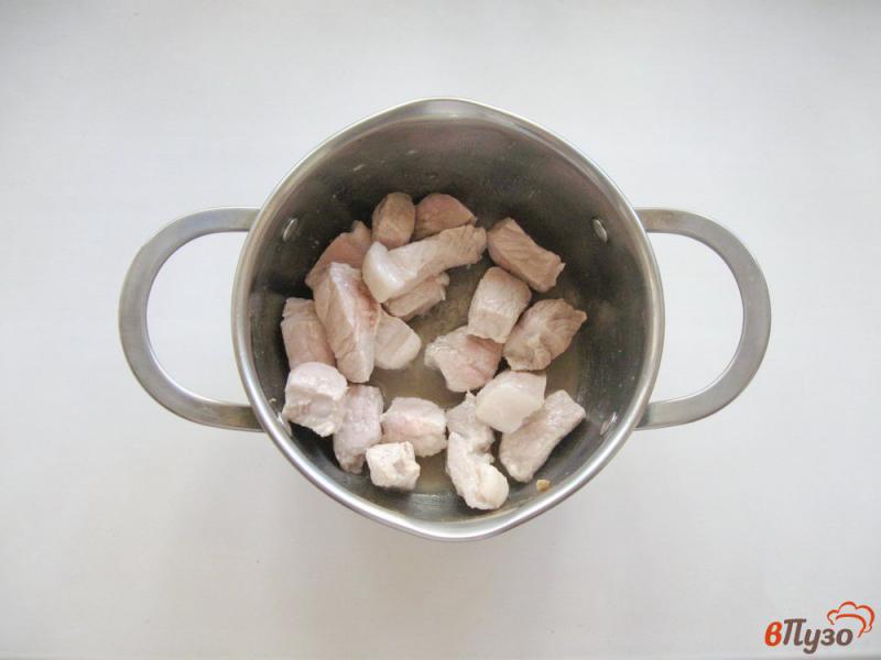 Фото приготовление рецепта: Свинина в томатно-соевом соусе шаг №2
